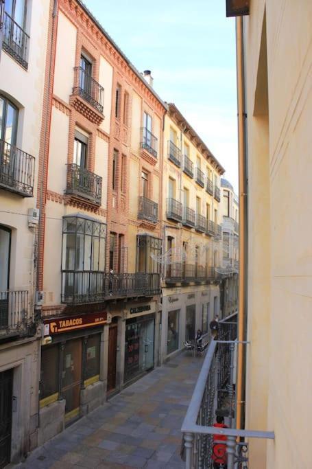 Encanto Celta, Super Centrico Con Parking Incluido Ávila Exterior photo