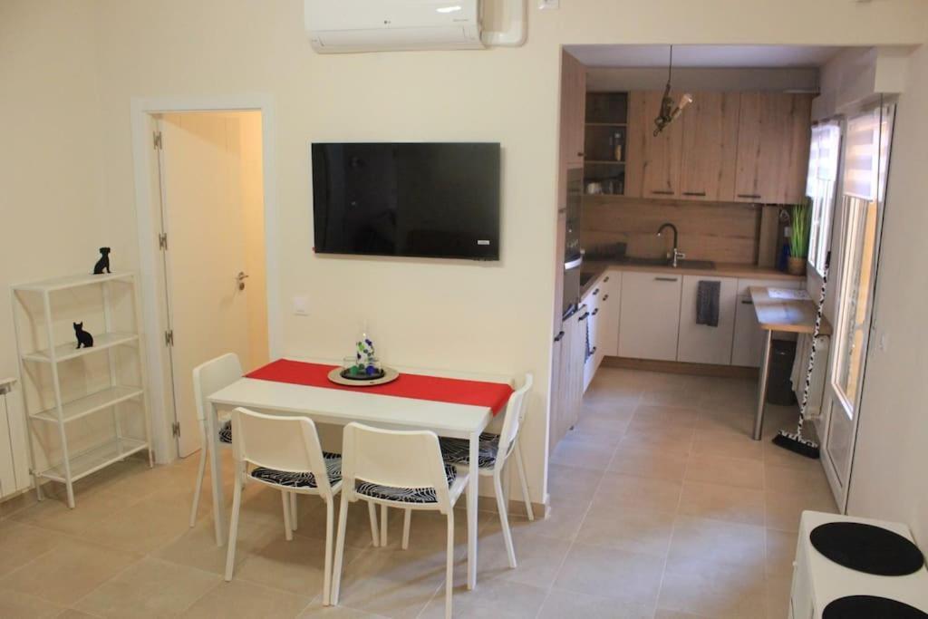 Encanto Celta, Super Centrico Con Parking Incluido Ávila Exterior photo